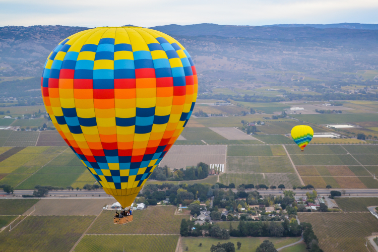 Hot Air Balloon Ride in Napa | www.apassionandapassport.com