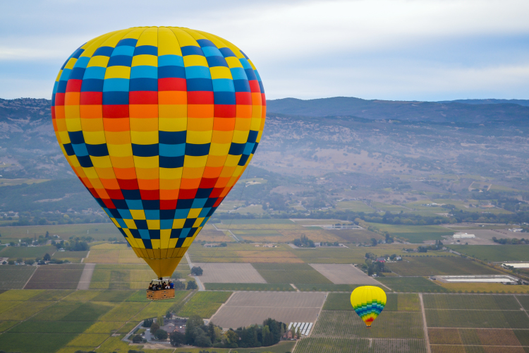 Hot Air Balloon Ride in Napa | www.apassionandapassport.com