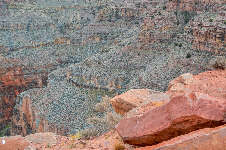 A Day Trip to the Grand Canyon West Rim | www.apassionandapassport.com