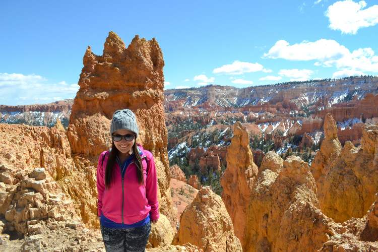 Hiking to the Hoodoos in Bryce Canyon National Park | www.apassionandapassport.com