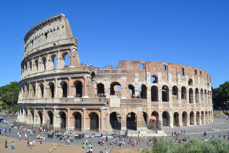 Three days in Rome is the perfect amount of time for site seeing, lots of eating, and city strolling. Check out what to do in Rome in three days, what to eat, and where to sleep.