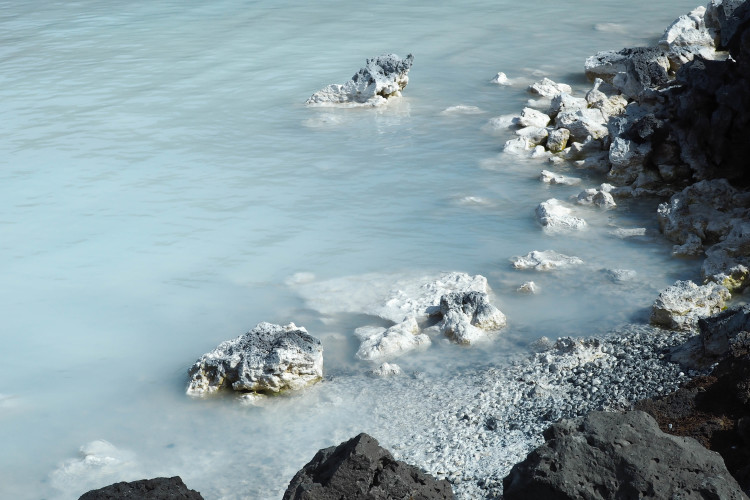 Visiting the Blue Lagoon in Iceland -- top tips before you go! 