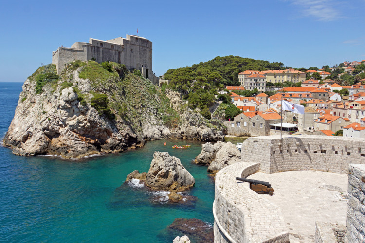 Heading to Croatia soon and looking for the best things to do in Dubrovnik?! Use this guide to help plan a wonderful long weekend in Dubrovnik filled will all the highlights!