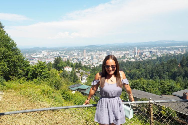 Planning a trip to Oregon in the near future? Check out this Portland itinerary, full of great foodie spots, waterfall hikes, and vista points! See all the highlights in 3 days in Portland!