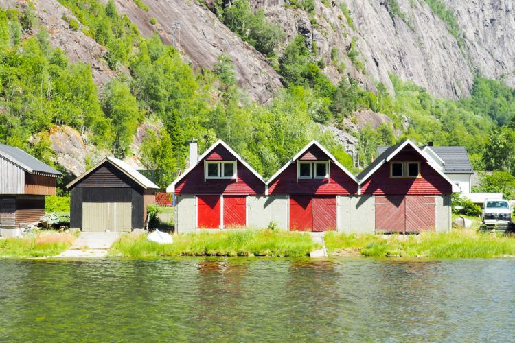 Norway Road Trip Itinerary: All the stops you'll want to make if you've got 10 days in Norway!