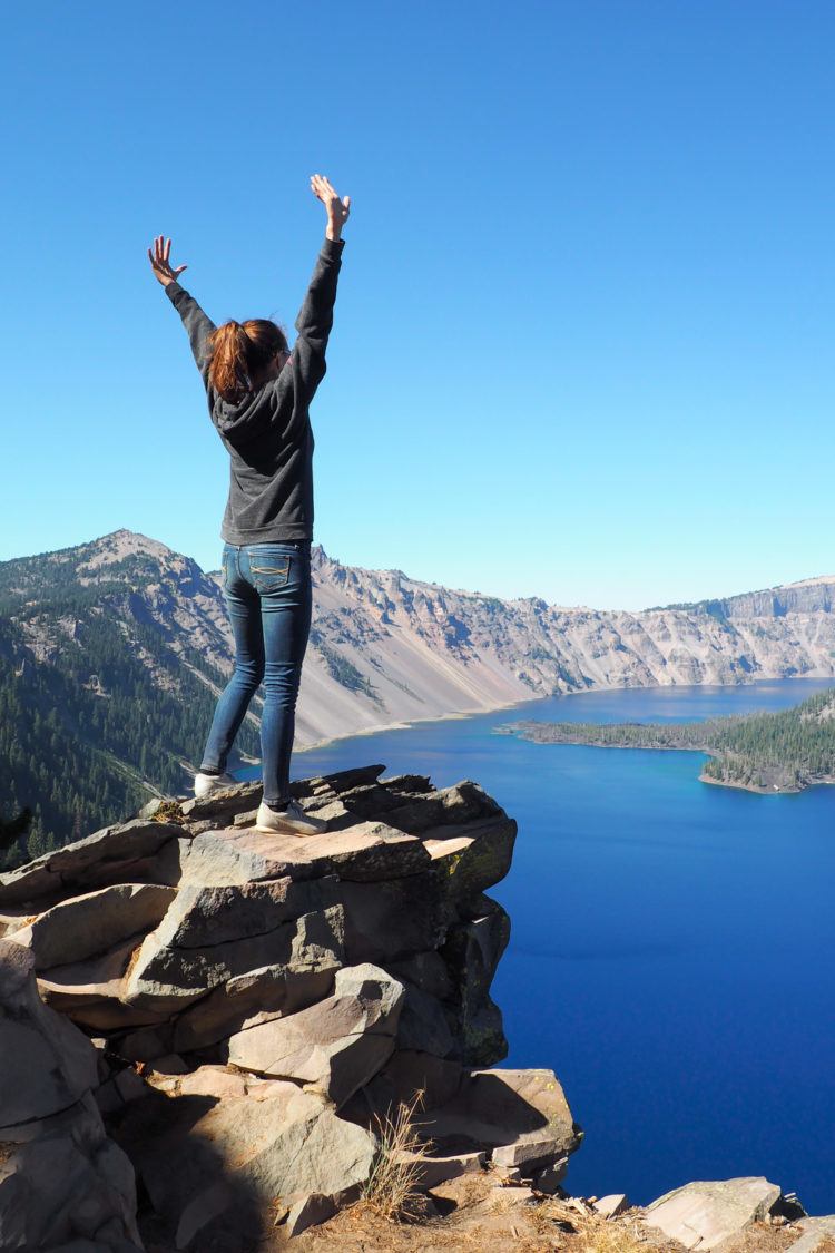 Heading to Oregon and wondering what all the things to do in Crater Lake are?! Click through for the best hikes, best viewpoints, where to stay, and what to eat - exactly what you need to plan your own visit to Crater Lake!