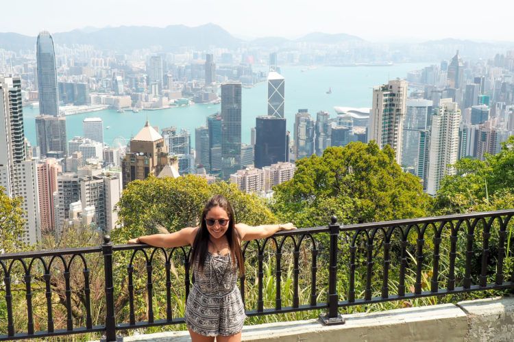 The Perfect 3 day Hong Kong itinerary - what to see, where to stay, what to eat, and lots more!