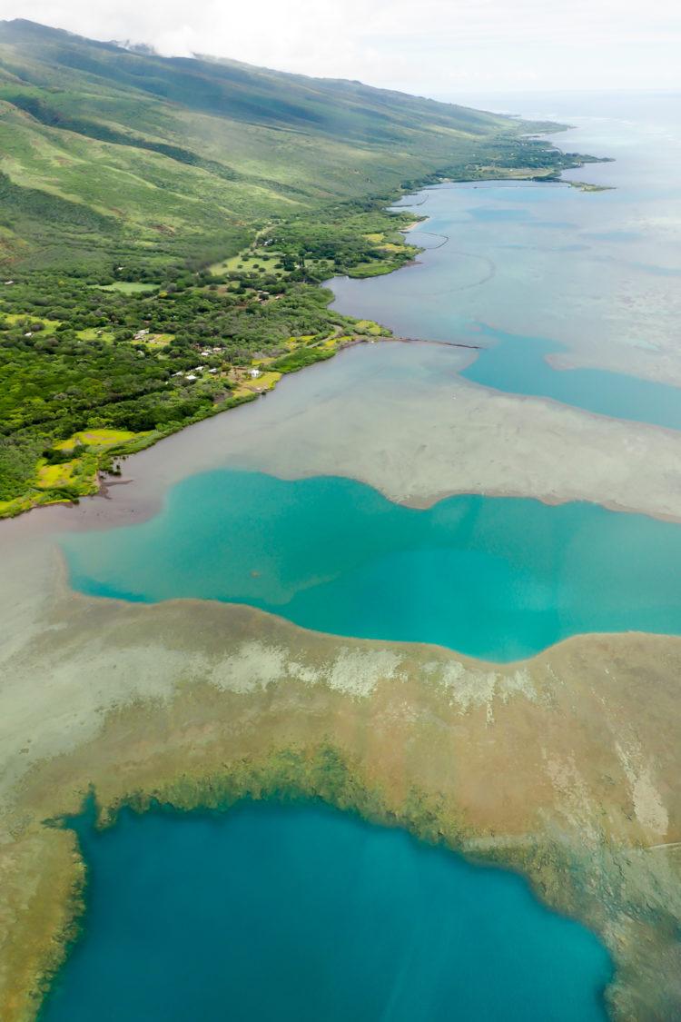 Headed to Hawaii and looking for the best Maui helicopter tour? From rushing waterfalls and cascading cliffs to misty mountains and turquoise waters, nothing beats a morning soaring over Maui.