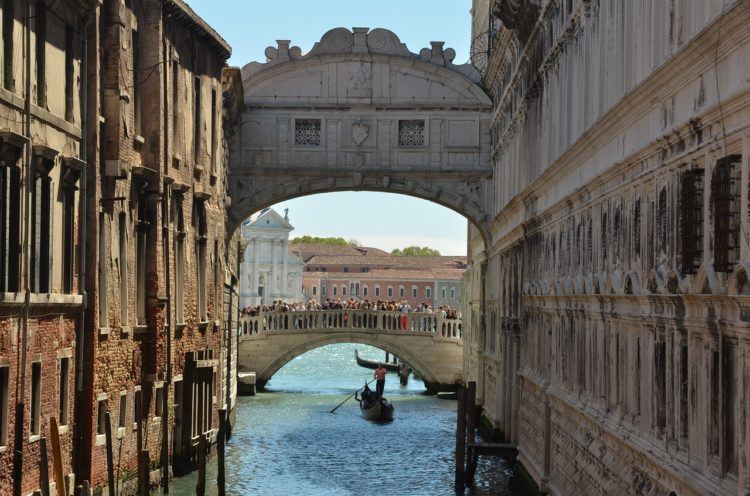 trust and travel venice