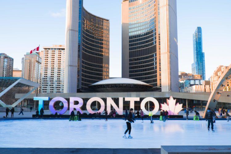 Winter in Toronto: Everything You Need to Stay Warm - !