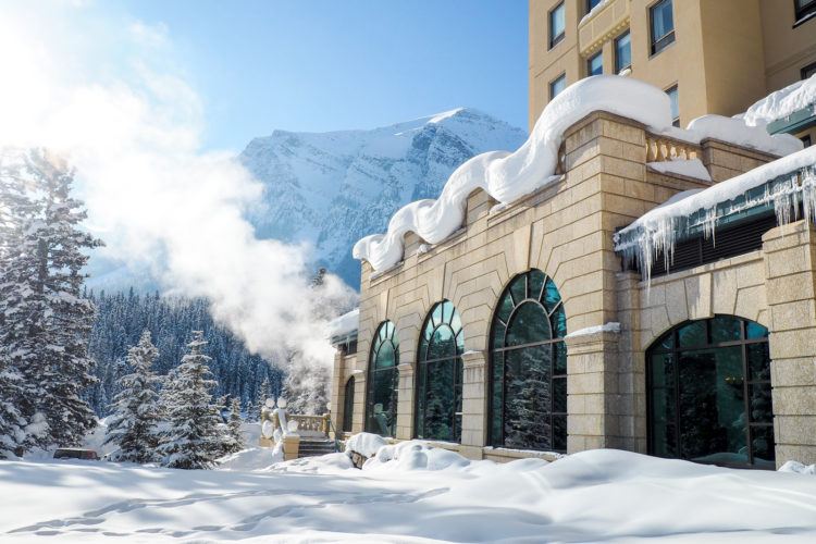 Things to do in Banff in Winter: What to do, where to eat, all the Banff winter activities, and tons of tips and tricks. COMPLETE 5 day itinerary for inspiration as well!