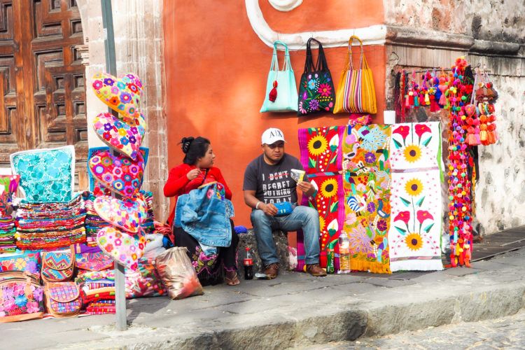 Planning your trip and looking for the best Mexico City itinerary?! Whether you’ve got a full week or just 3 days in Mexico City, you can be sure you’ll never be left bored.