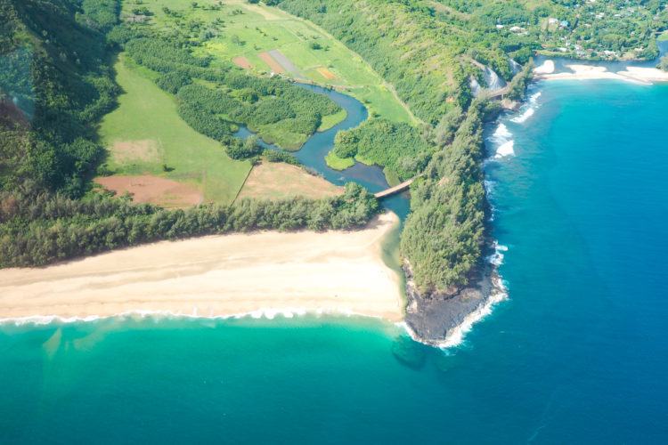 Heading off to Hawaii and looking for the perfect Kauai itinerary? Good choice! Read on for the ultimate way to spend 3 days in Kauai!