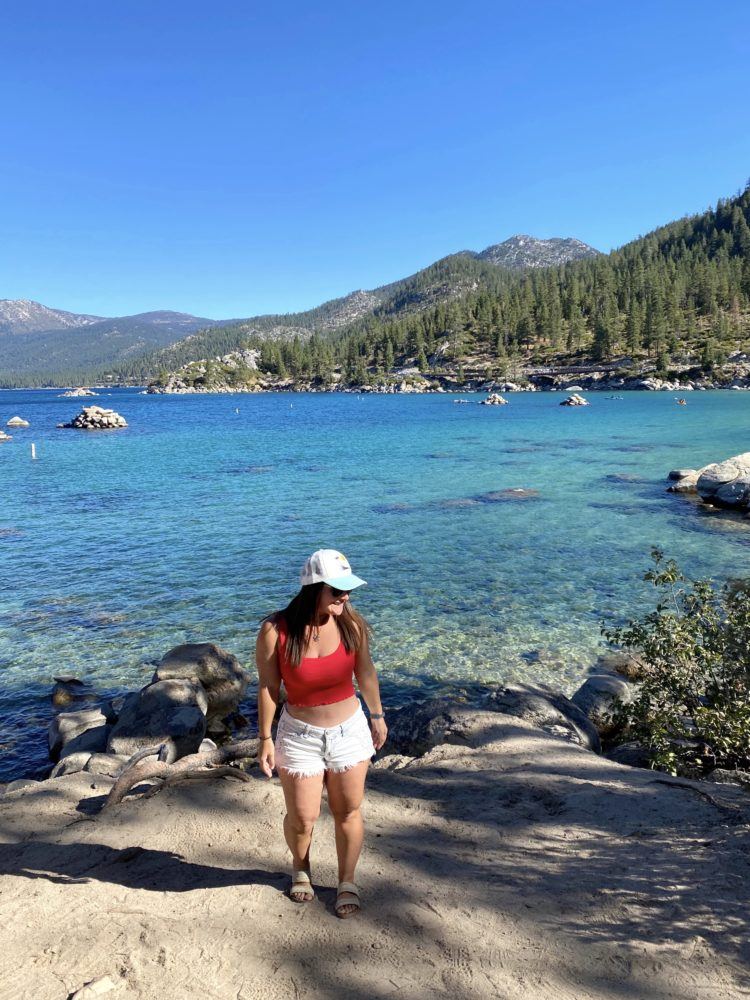 Driving around Lake Tahoe - all the best viewpoints, short hikes, and sandy beaches! The best Lake Tahoe drive there is!
