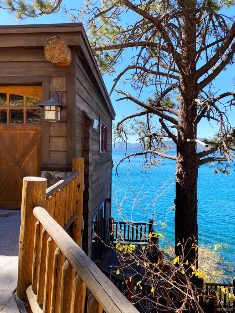 Driving around Lake Tahoe - all the best viewpoints, short hikes, and sandy beaches! The best Lake Tahoe drive there is!