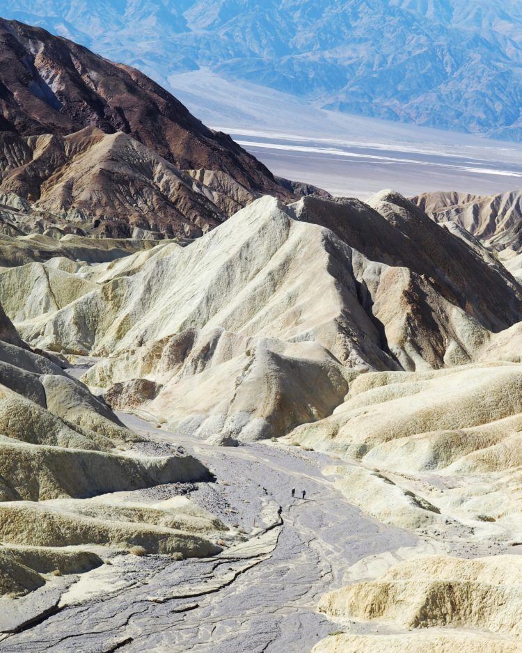 Looking for things to do in Death Valley National Park? Here's my guide: full of places to see, where to stay, and a comprehensive Death Valley itinerary.