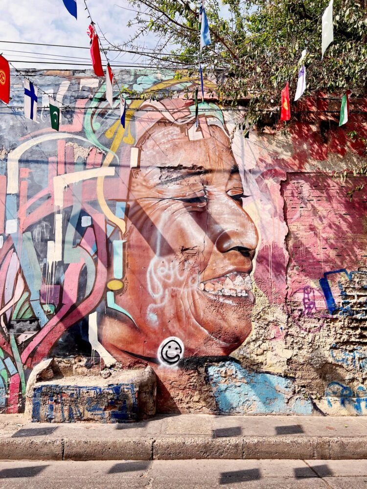 best photo spots in Cartagena: murals of Getsemani