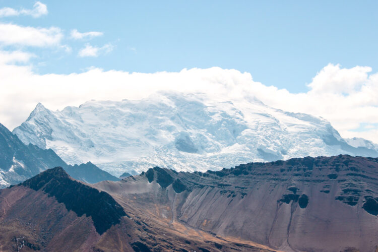 rainbow mountain peru