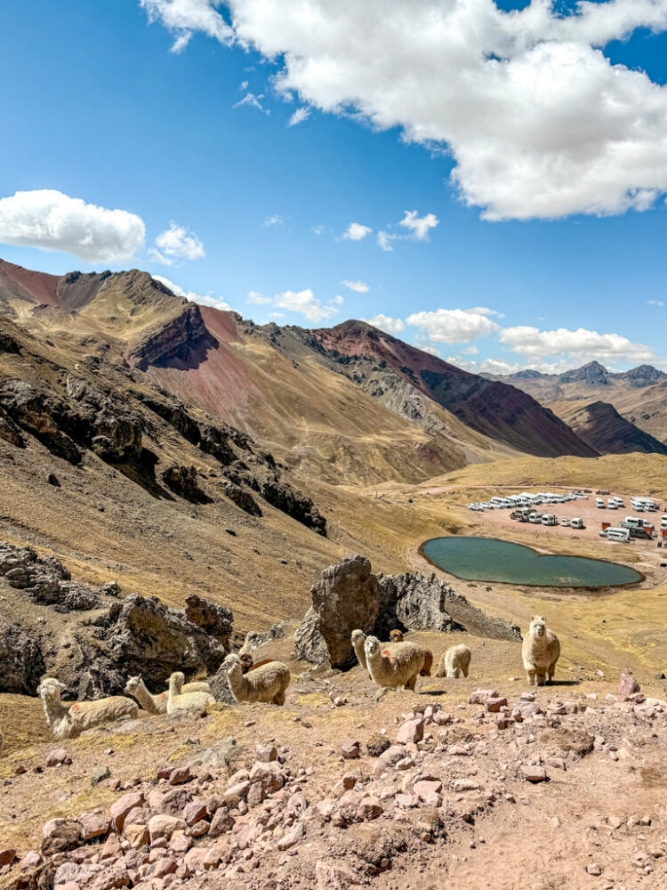rainbow mountain peru