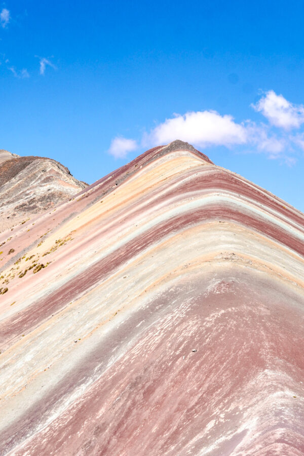 rainbow mountain peru