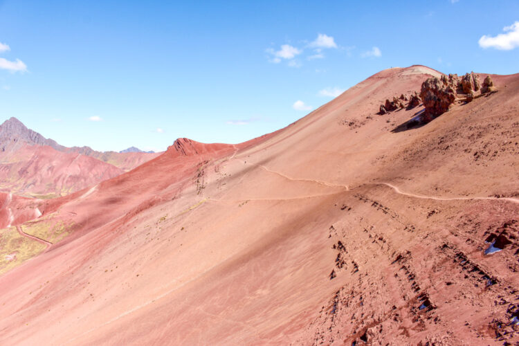 rainbow mountain peru red valley