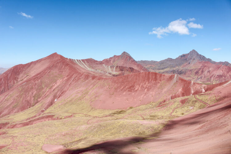 rainbow mountain peru red valley